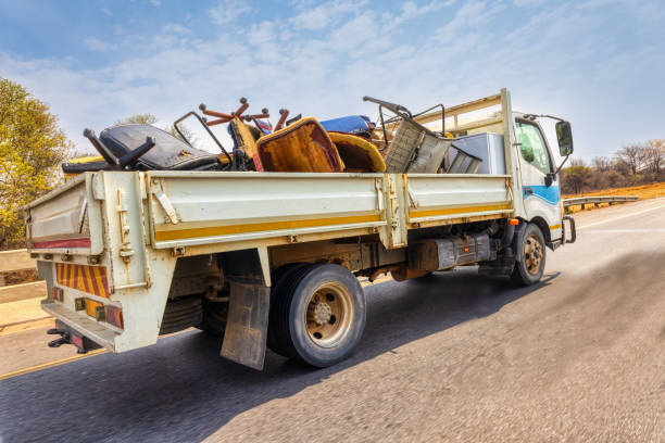 Best Garage Cleanout  in Hialeah, FL